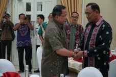 Sambut Kunjungan Tim...