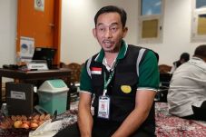 Pesawat Rusak, Tiga...