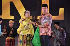 Kabupaten Lamandau Raih...