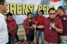 2 Perampok Mobil Roboh...