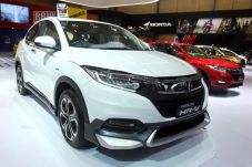 Berikan Rp1 M dan Ajak...