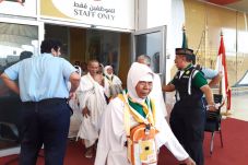Tentara Saudi Tertibkan...