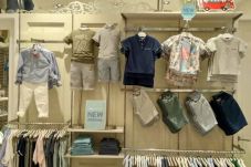 Luncurkan Koleksi Preppy...
