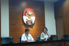 KPK Tetapkan Bupati...