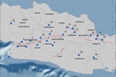 BMKG: Erupsi Tangkuban...