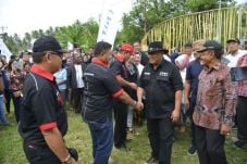 Lestarikan Budaya Minahasa,...