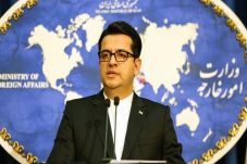 Iran: Dialog dengan...