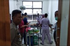 Ponakan Nekat Bacok...