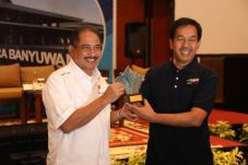 Kembangkan Inovasi Akses,...