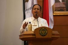 Soal Impor Rektor, Begini...