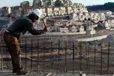 Israel Setuju Bangun...