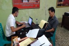 Usai Nonton Video Porno,...