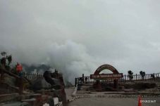 Gunung Tangkuban Parahu...