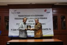 Bank bjb Tingkatkan...