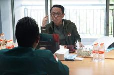 Pilih Calon Ketua Fraksi...