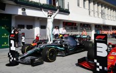 Hamilton Juara GP Hungaria...