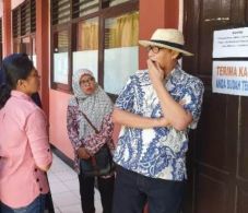 Gubernur Wahidin Pantau...