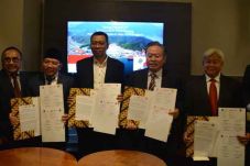 Gubernur NTB Gaet Investor...