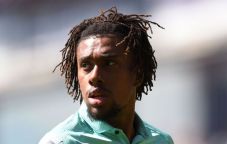 Everton Resmi Tuntaskan...