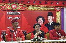 Setelah Aklamasi Jabat...