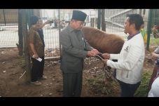 Partai Perindo Serahkan...