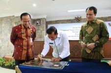 Pemko Pekanbaru Terima...