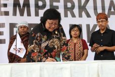 Menteri LHK Tegaskan...