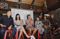 Mantap Usung Pop-Folk,...