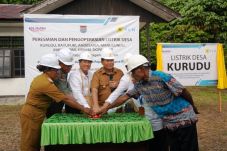 PLN Listriki 8 Desa...