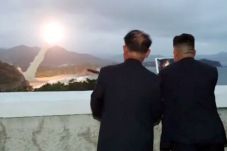 Kim Jong-un Sangat Puas...