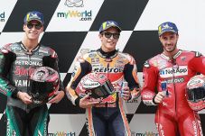 Kata Bradl, Marquez...