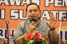 Bawaslu Minta KPU Evaluasi...