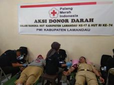 Bupati Hendra Lesmana...