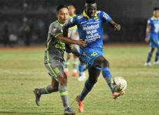 Momok Bola Mati, Persib...