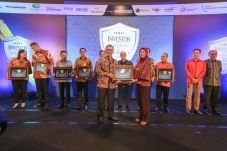 Borong 6 Award Berbeda,...