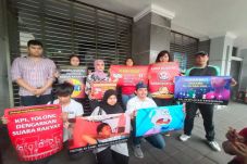 Penggagas Petisi Online...