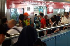 Peringati HUT RI ke-74,...