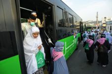 Pasca-Armuzna, Bus Salawat...