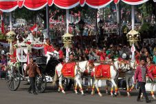 Upacara Kemerdekaan,...