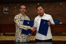 Pemdaprov Jabar dan...