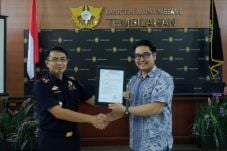 Dua Kawasan Berikat...