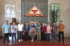 MNC Sekuritas Ajak Nasabah...