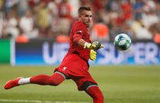 Kiper Anyar Liverpool...