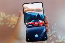 VIVO S1 Harga Rp3 Jutaan...