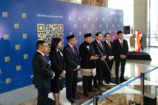 Luncurkan QR Code Standar...