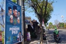 Ribuan Bendera PKB Hiasi...