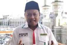 Peringati HUT ke-74...