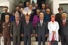 Rayakan HUT ke-74 RI,...