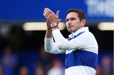 Lampard Minta Penggemar...