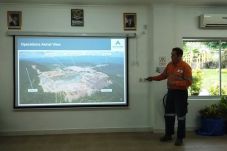 Martabe Dorong Pengembangan...